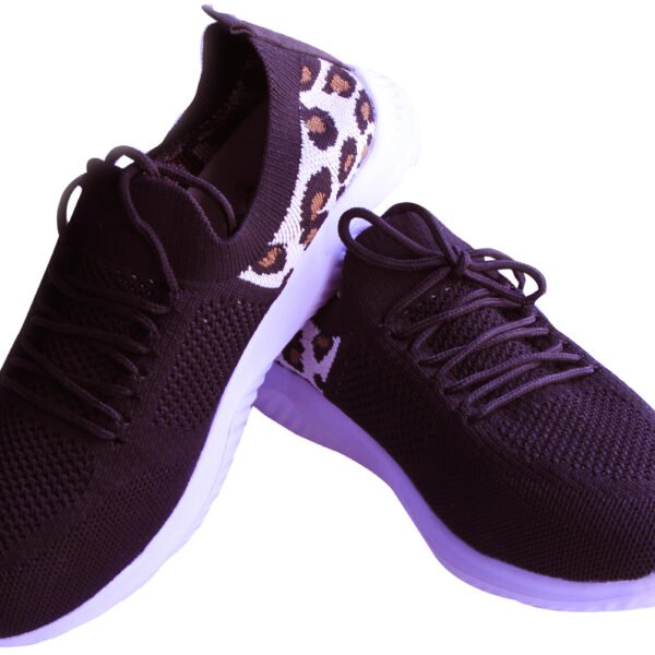 Sneaker shoes - image 3