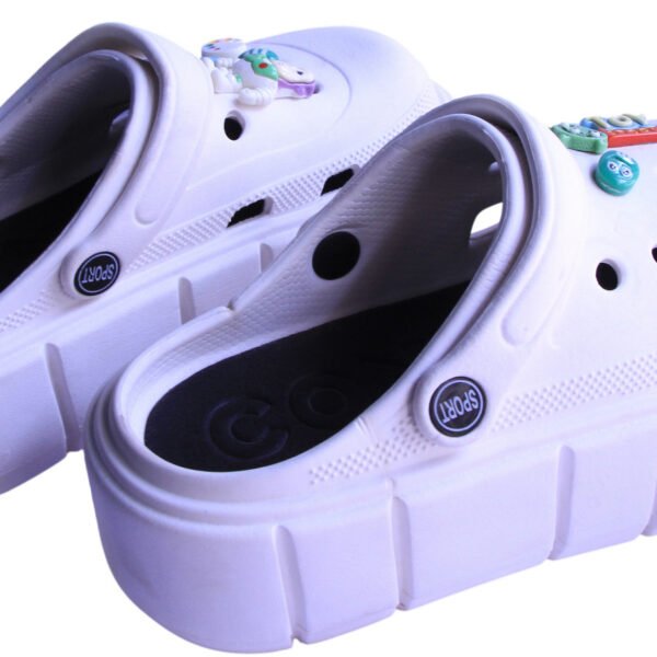 Crocs - image 4