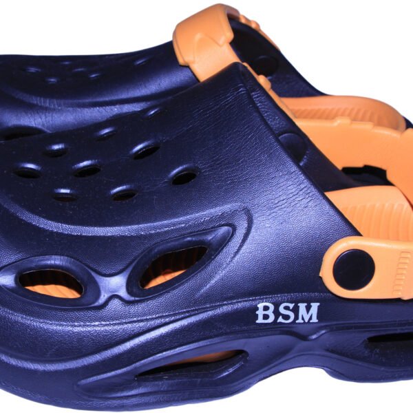 Crocs - image 1