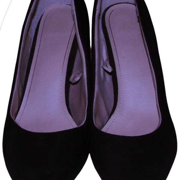 Sandals - image 1
