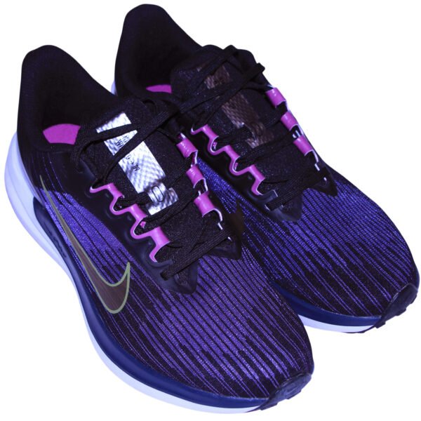 Nike shoes - image 1