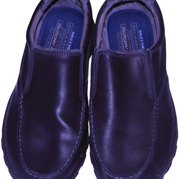 Skechers shoes - image 2